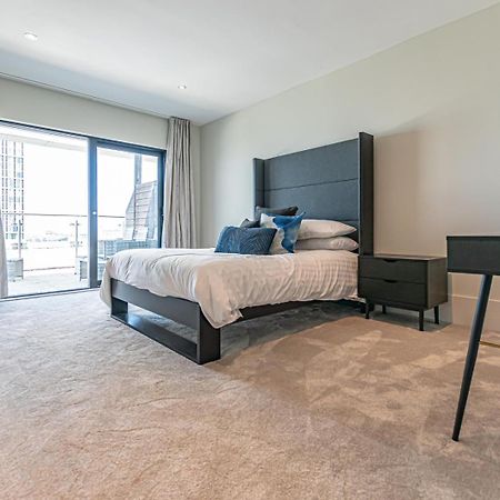 Penthouse River View! Wow Liverpool Exterior photo