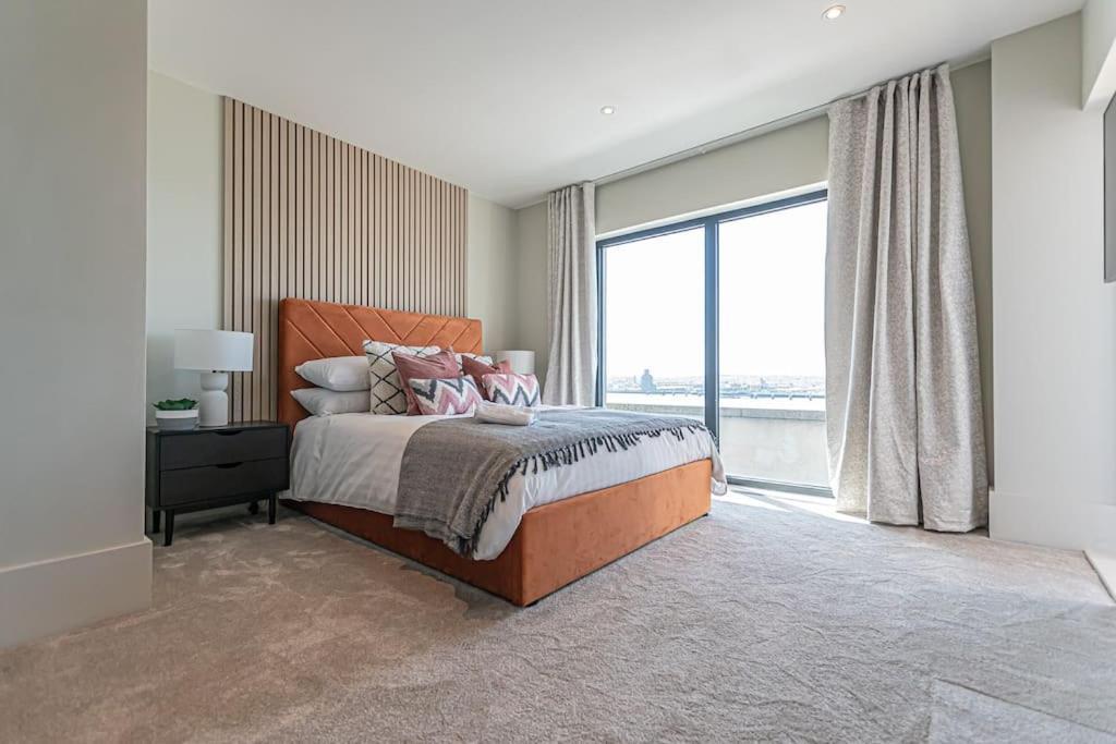 Penthouse River View! Wow Liverpool Exterior photo